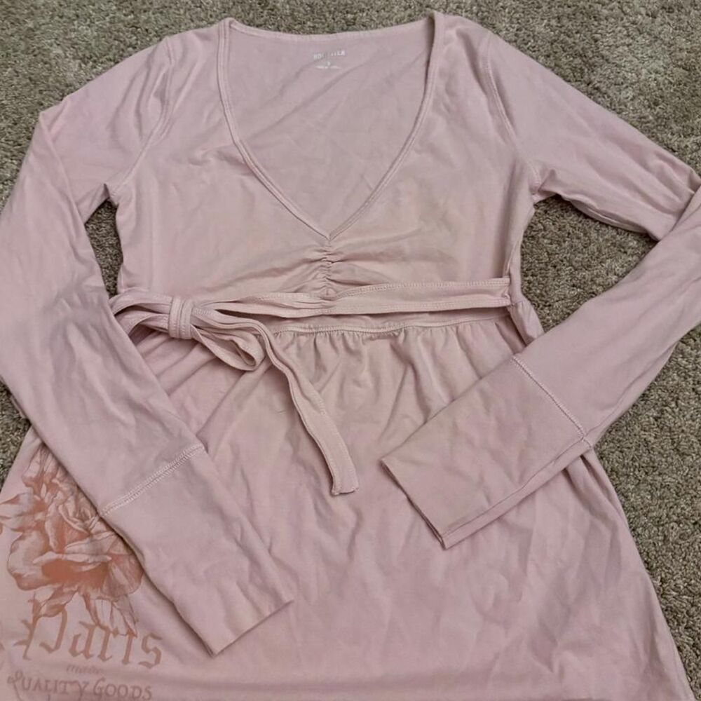Hollister-co Women's Pink Shirt